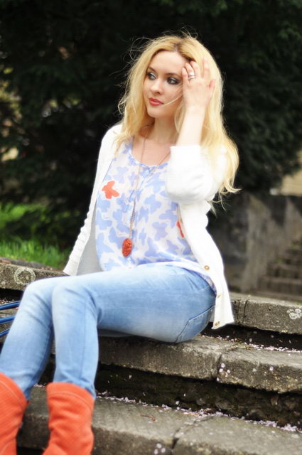 look8M-15